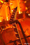 Cliquez ici pour voir l'image (Jo's_garage_guitare.jpg)